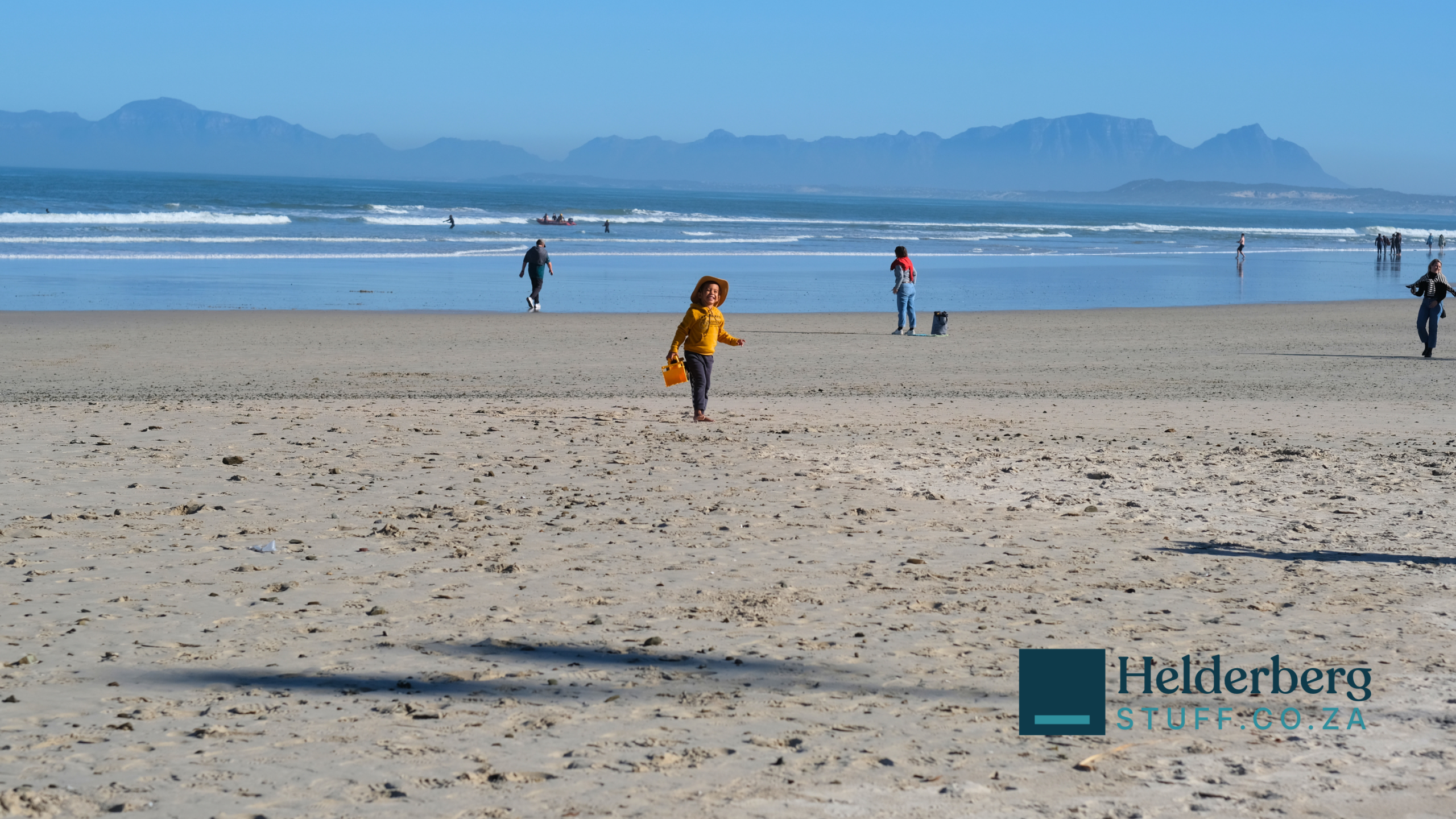 Why There's Always Someone at Strand Beach – No Matter the Time of Day