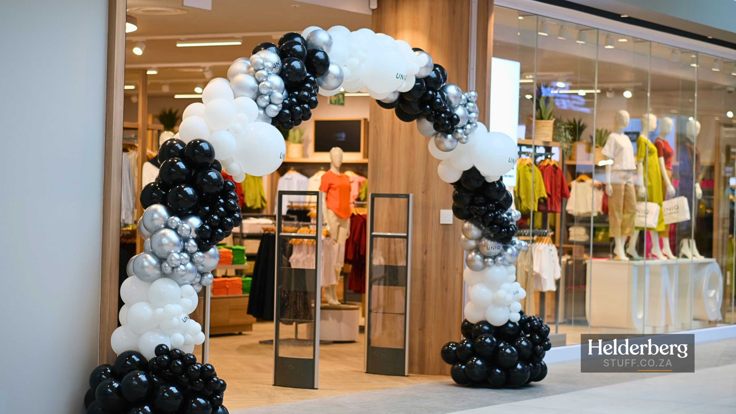 Uniq Clothing by Checkers Opens at Somerset Mall, Marking Its Second Somerset West Store