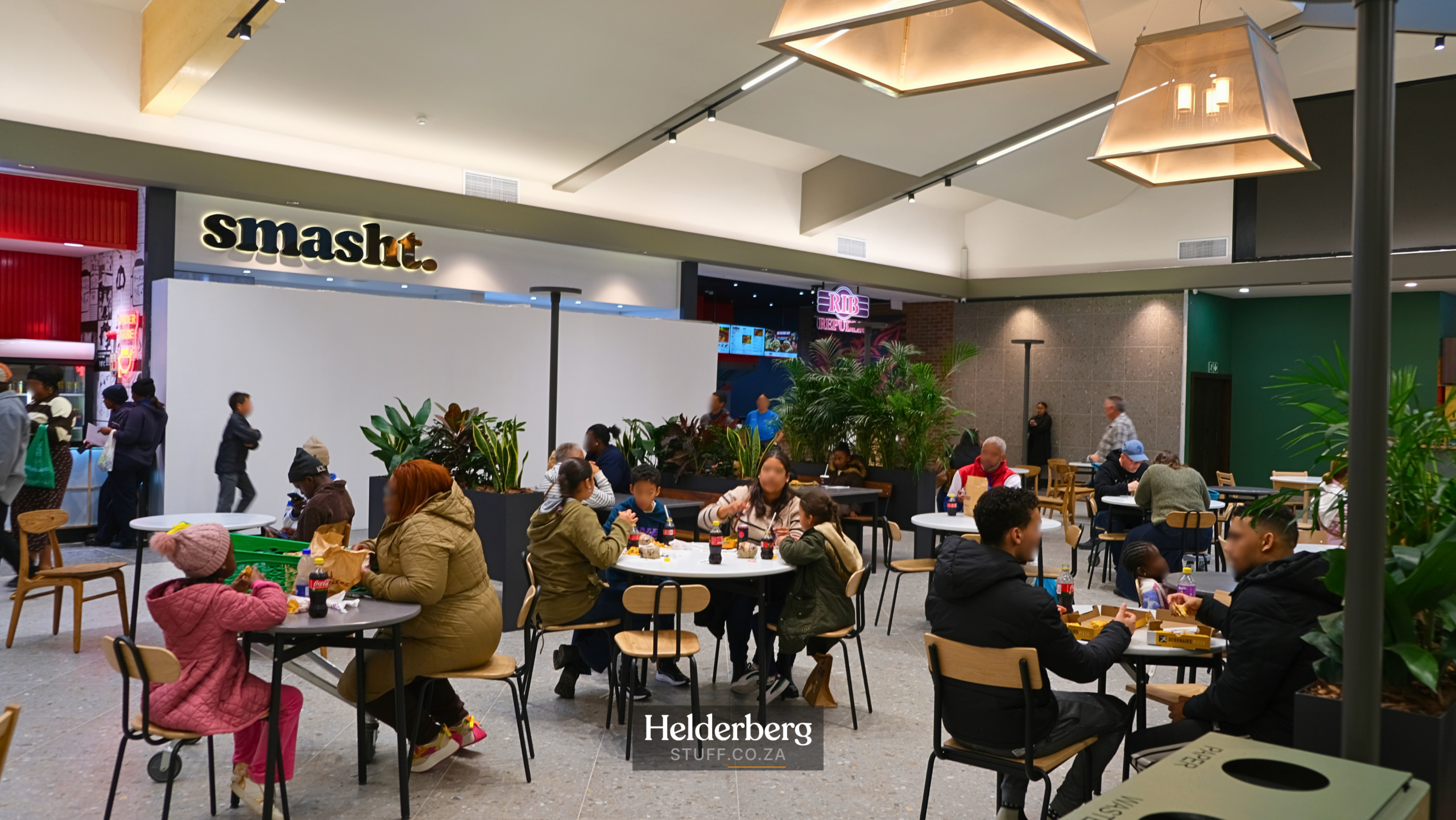 Trying Somerset Mall’s New Food Court: Steers, Rib Republic & Our First Impressions
