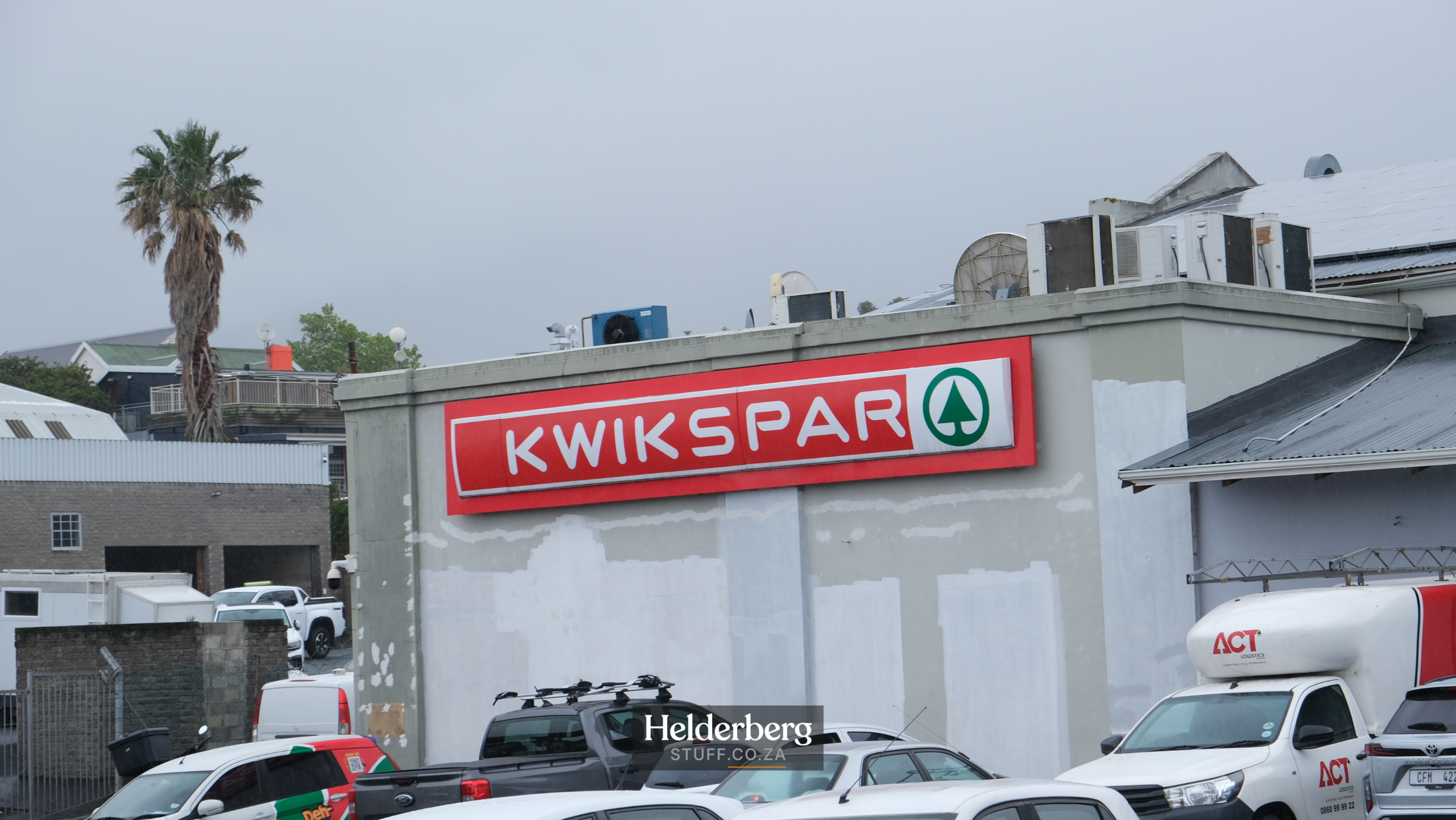 KWIKSPAR Somerset West at Lion’s Square gets a major makeover