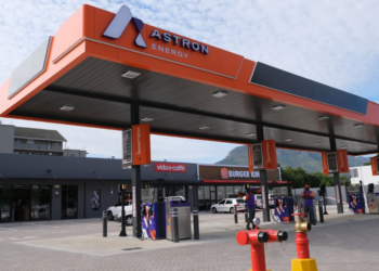 Astron Energy opens at Victoria Street in Somerset West