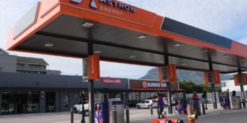 Astron Energy opens at Victoria Street in Somerset West